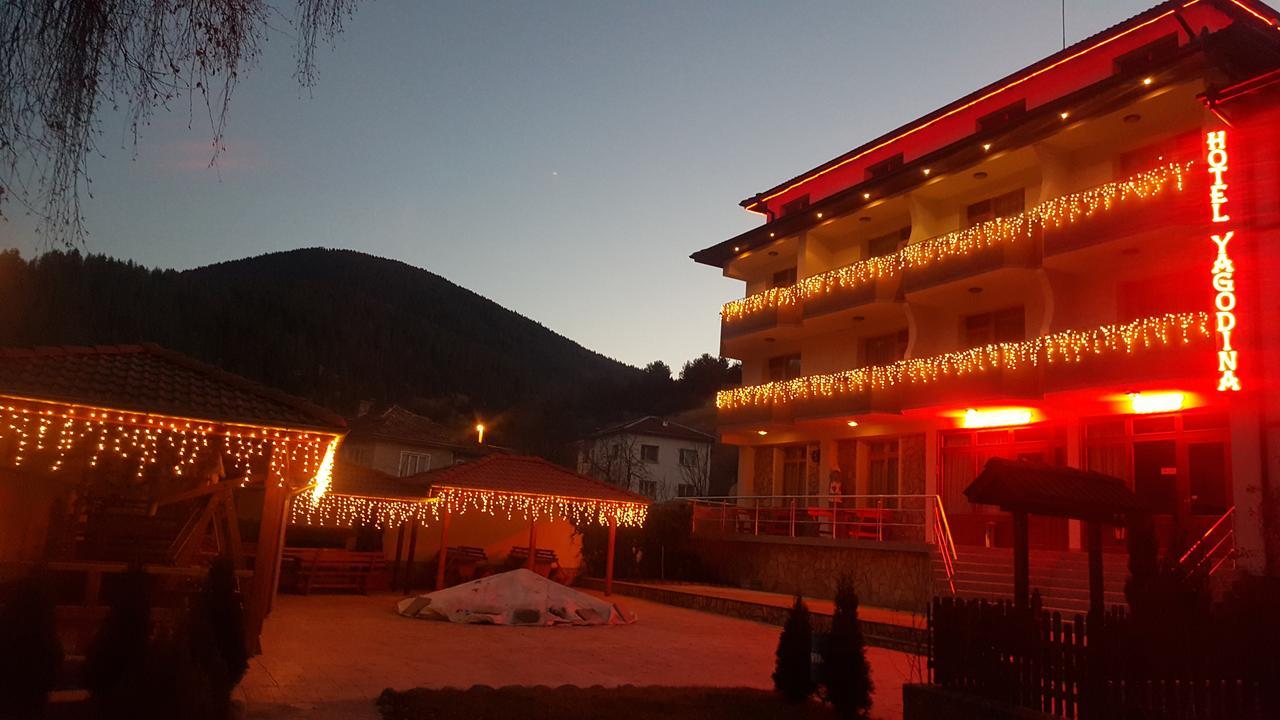 Yagodina Family Hotel Eksteriør bilde